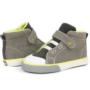 NWT See Kai Run high tops size 6